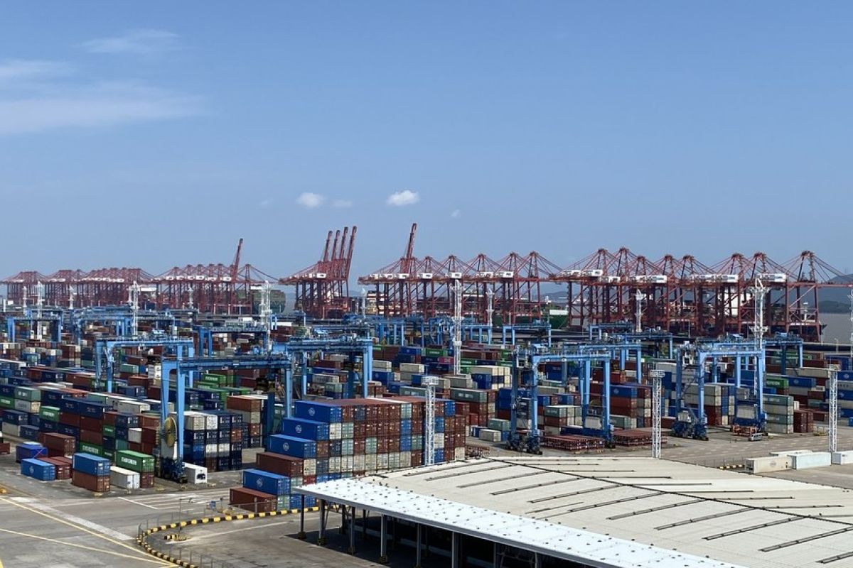 Throughput kargo via pelabuhan China naik dalam delapan bulaN