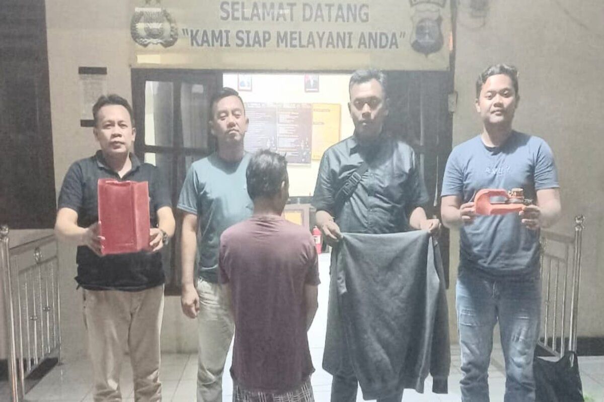 Polisi tangkap tersangka penyiraman air keras ke mantan bos