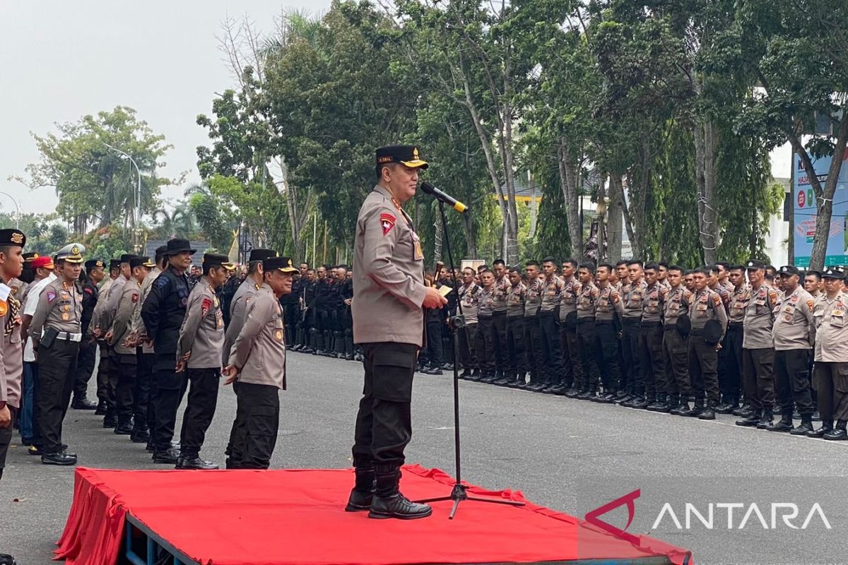 Kapolda Riau pantau langsung latihan simulasi pengamanan Pemilu 2024