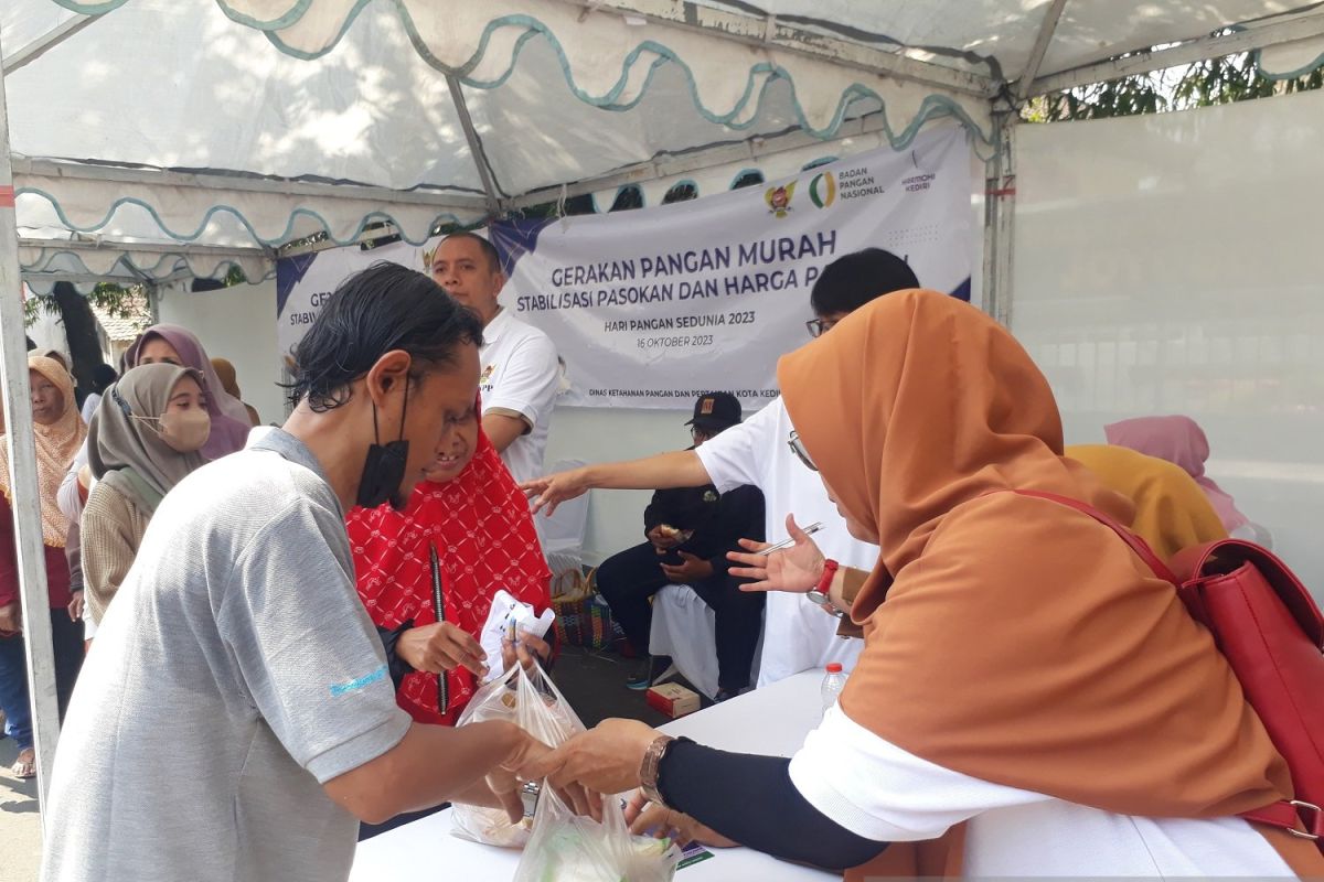 Pemkot Kediri gelar operasi pasar peringati Hari Pangan Sedunia 2023