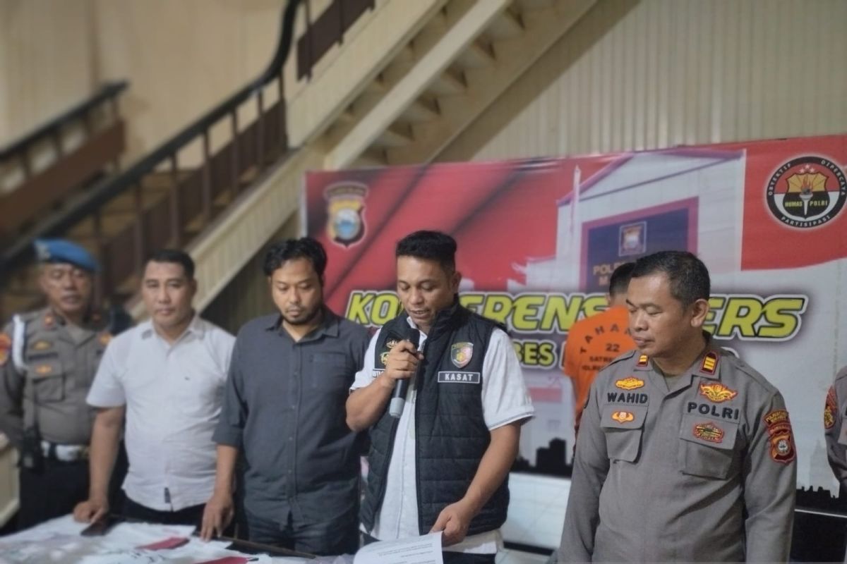 Polisi ungkap perilaku menyimpang ayah di Makassar