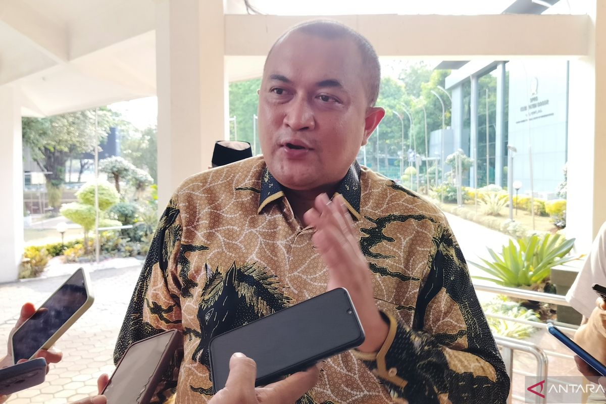 Ketua DPRD Bogor minta Satpol PP tertibkan alat peraga partai tidak sesuai ketentuan