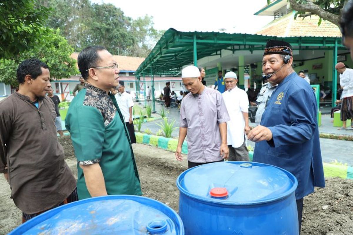 BDI RU IV Cilacap bekali napi di Nusakambangan dengan pelatihan pupuk organik