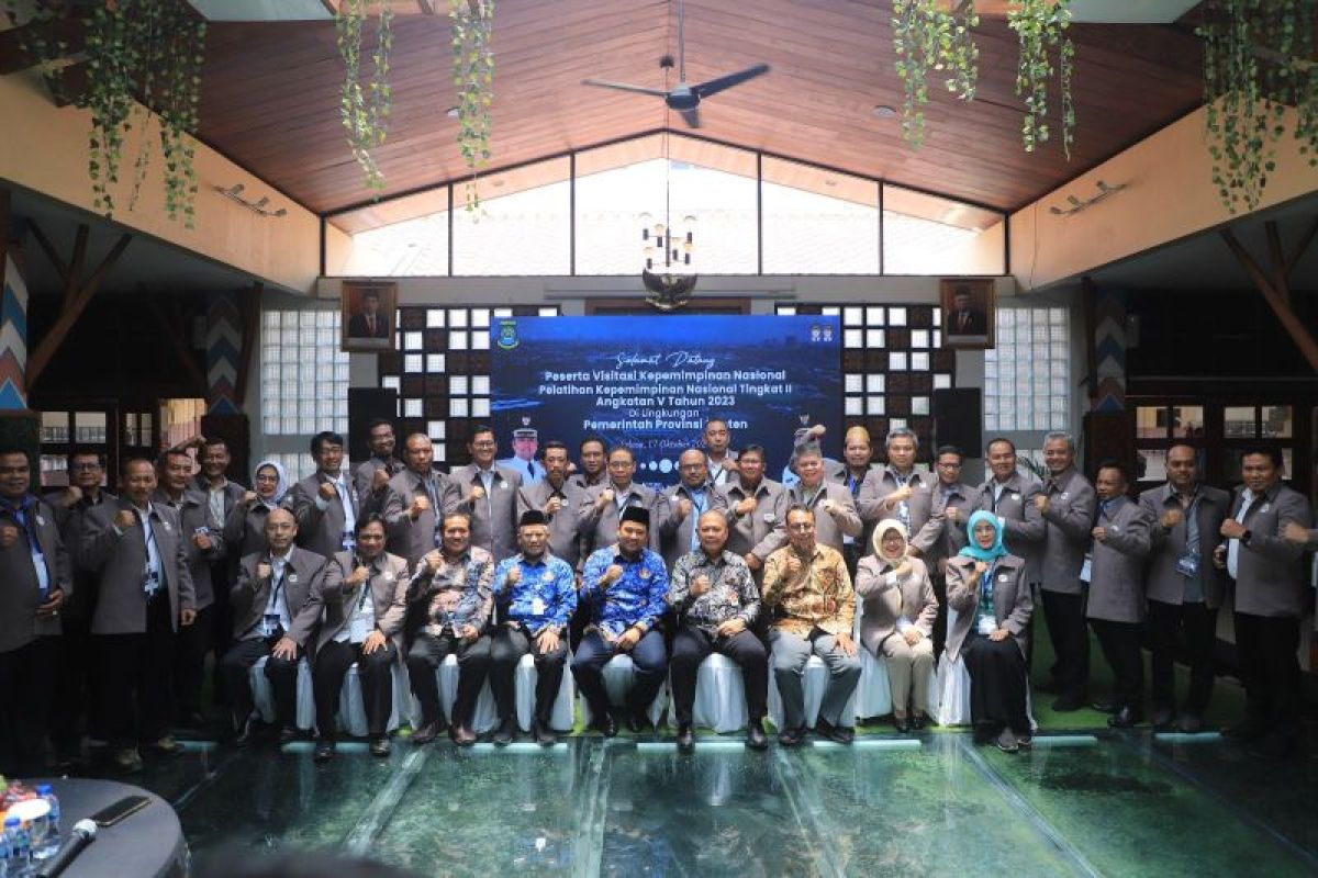 Pejabat daerah pelajari sistem pengentasan kemiskinan Kota Tangerang