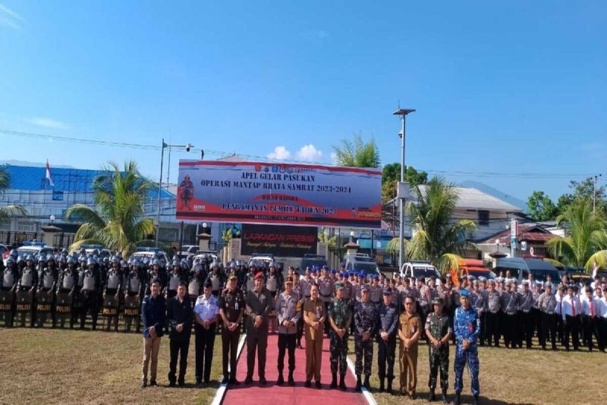 Polda Sulut gelar pasukan Operasi Mantap Brata dalam pengamanan Pemilu