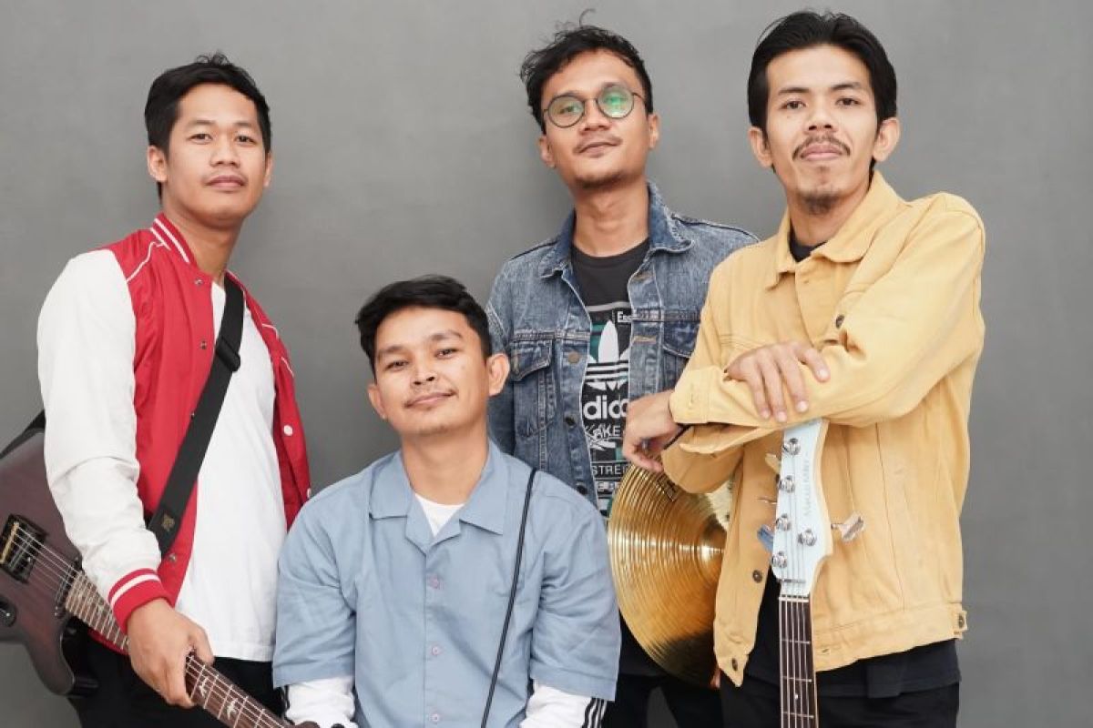 Band 'Flock' asal Pekanbaru rilis single perdana "Skenario Pencipta"
