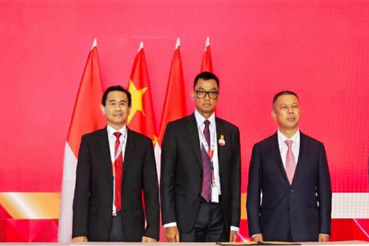 Jokowi saksikan kerja sama PLN dengan 9 perusahaan di ICBF China 2023