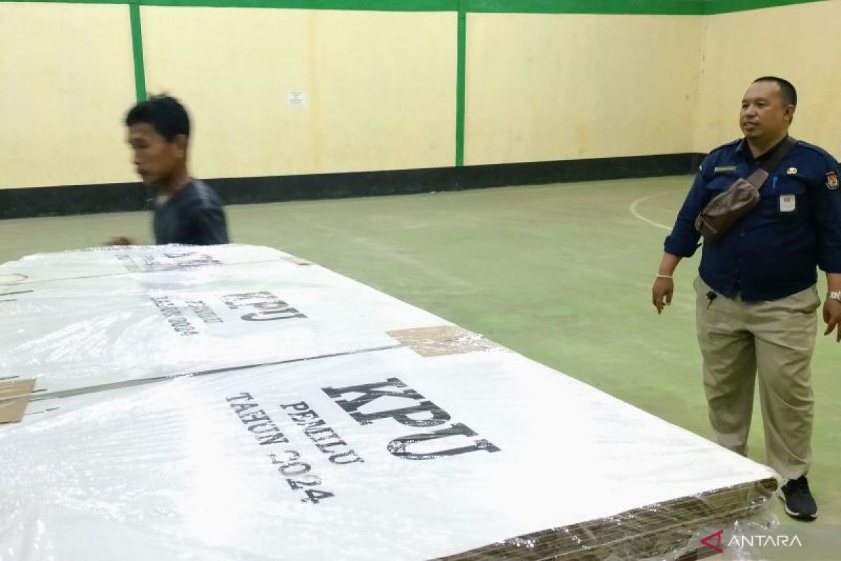 KPU Tapin terima 2.548 bilik suara Pemilu 2024