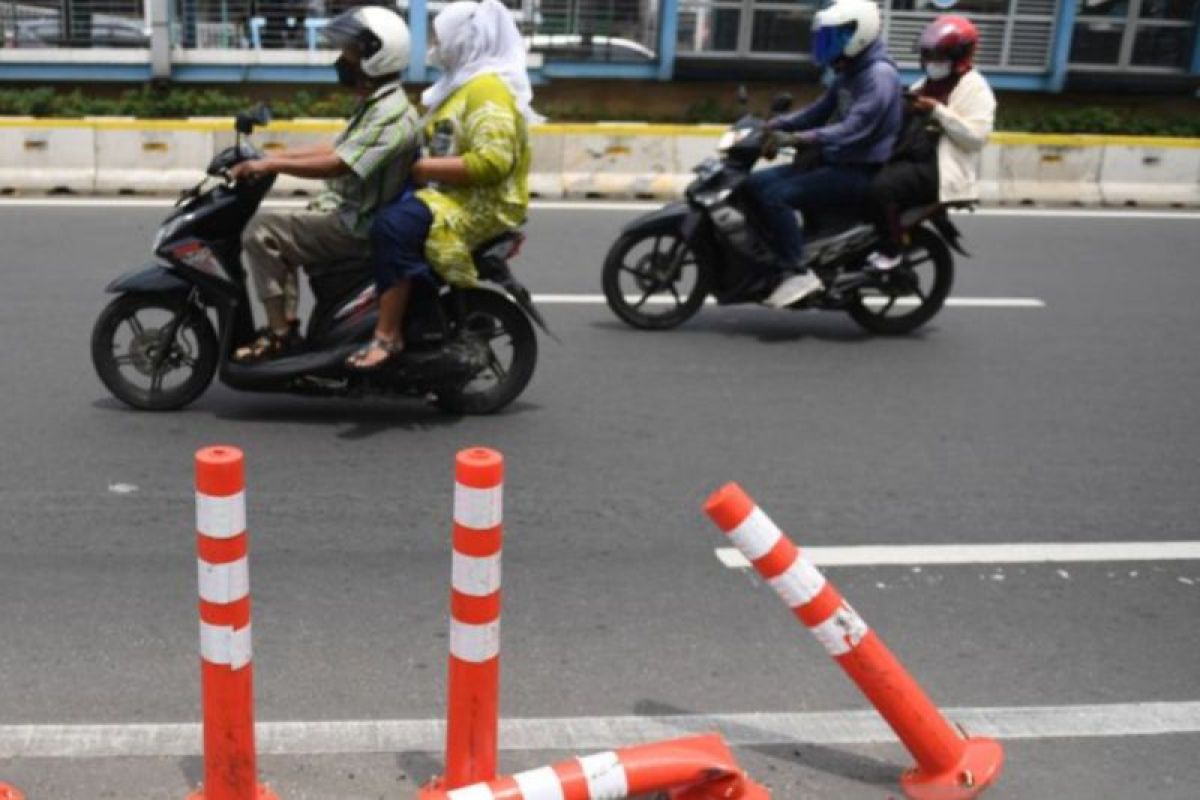 DKI cabut "stick cone" pembatas jalur sepeda demi keselamatan