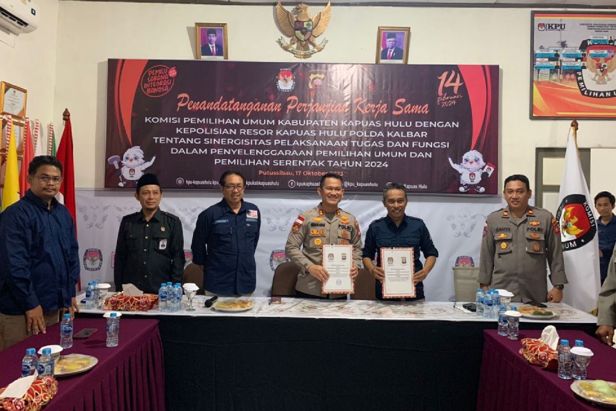 KPU dan Polisi di Kapuas Hulu tandatangani PKS hadapi pemilu 2024