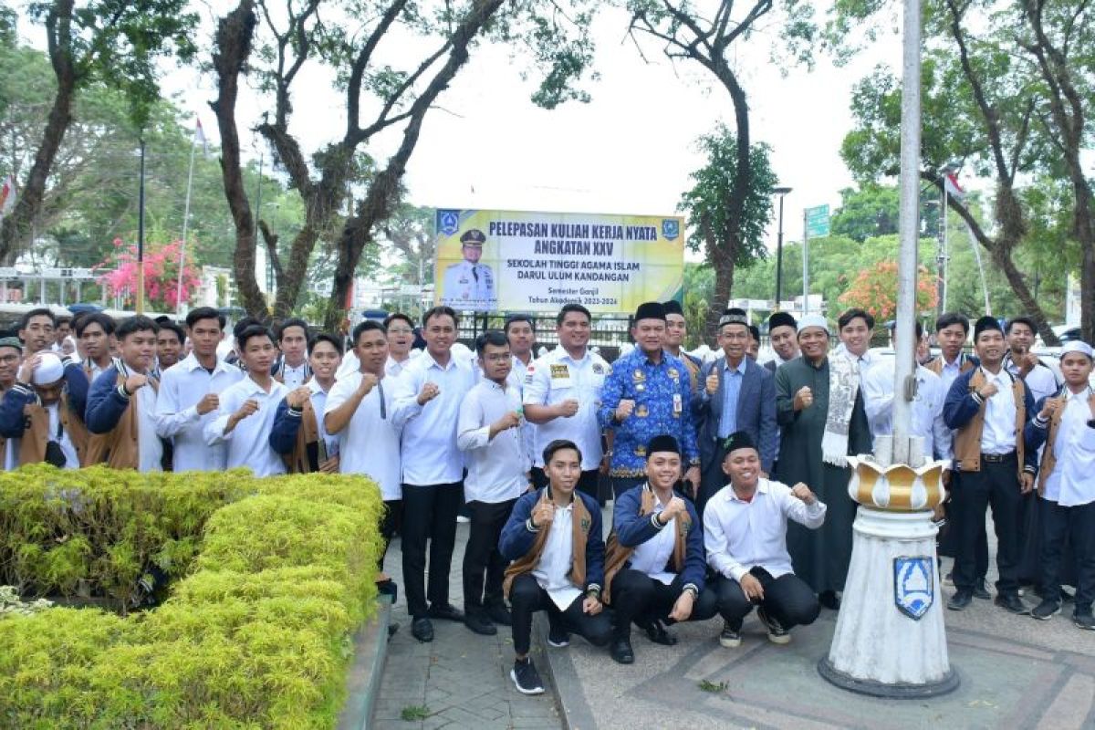 Pj Bupati HSS lepas 297 mahasiswa KKN STAI Darul Ulum Kandangan