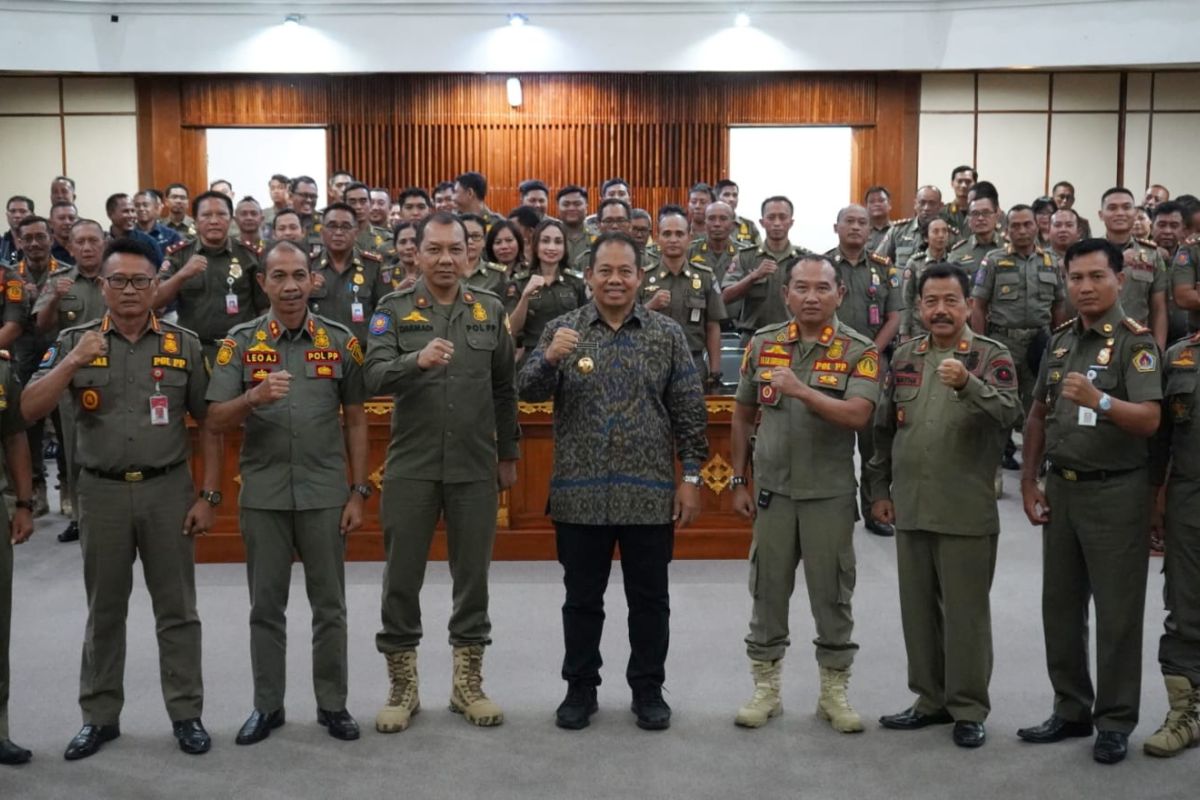 Gubernur Bali: Satpol PP wajib paham teori penyebab kejahatan
