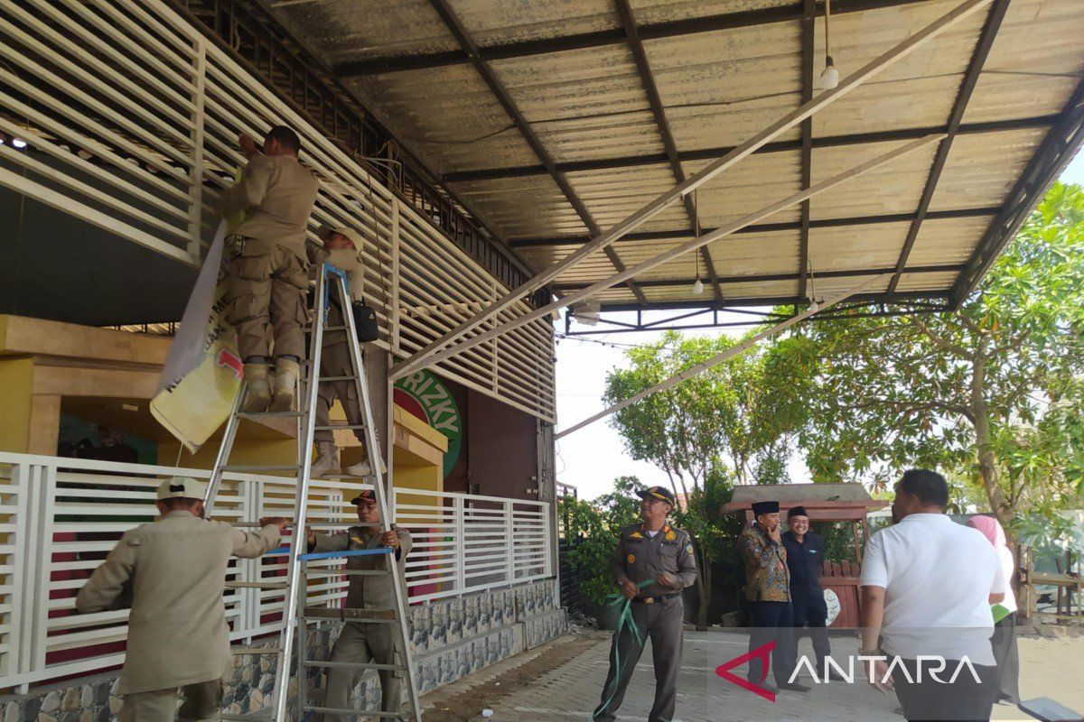 Pemkab Bangkalan tegur 50 rumah makan tak taat pajak