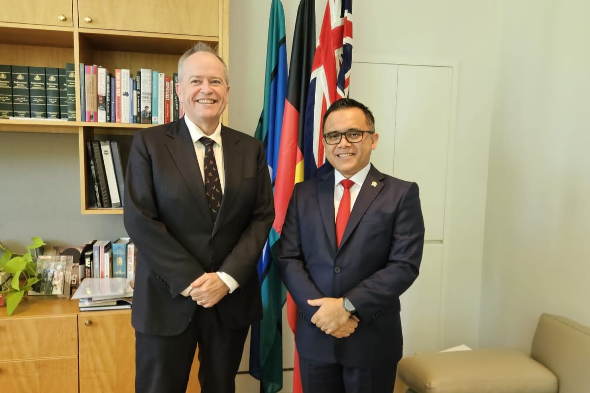 Indonesian, Australian minister discuss public service digitization