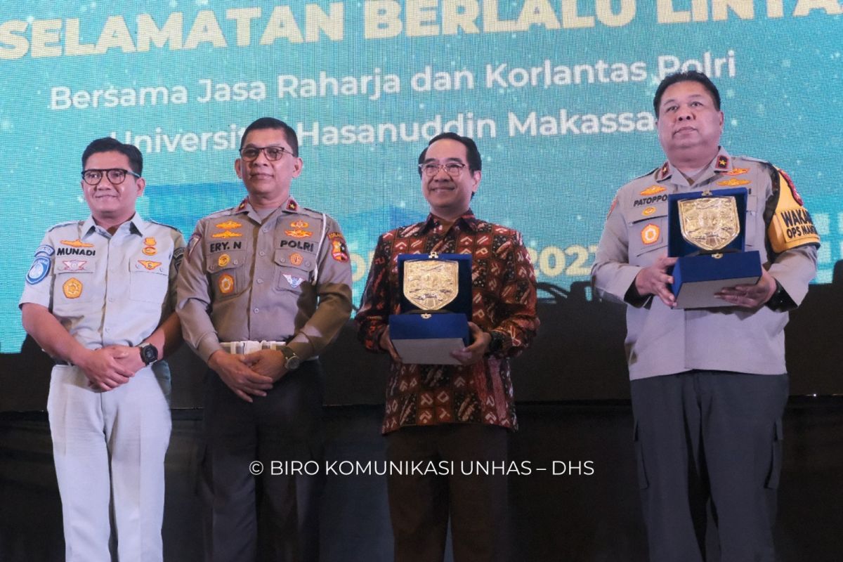 Korlantas dan Unhas ajak mahasiswa jadi agen keselamatan berkendara