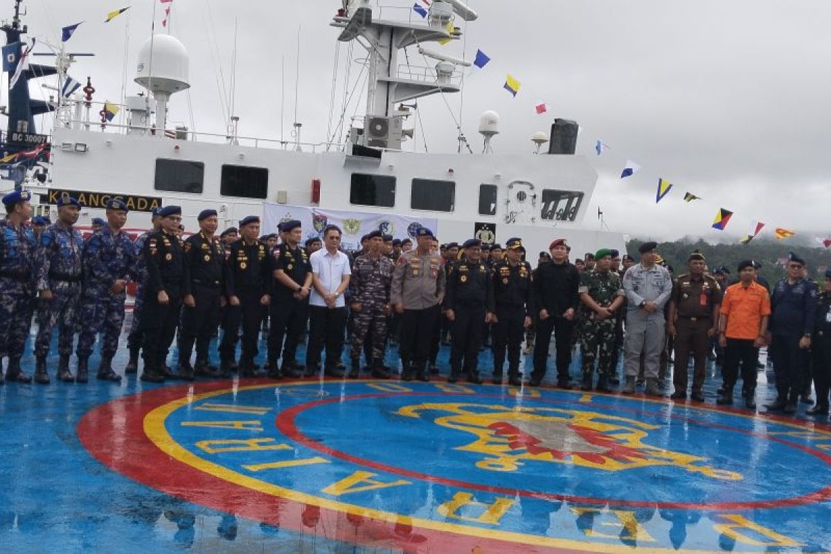 Bea cukai Maluku kolaborasi patroli perairan Indonesia timur