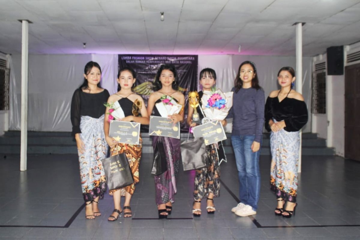 PT SLK apresiasi suksesnya penyelenggaraan kontes modeling tingkat desa di Gunung Mas