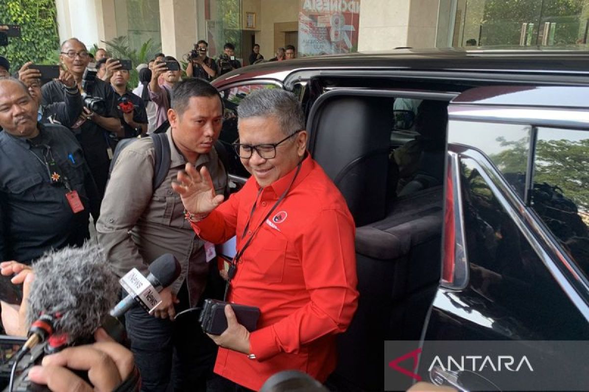 Hasto tiba di DPP PDIP  jelang penetapan bacawapres pendamping Ganjar