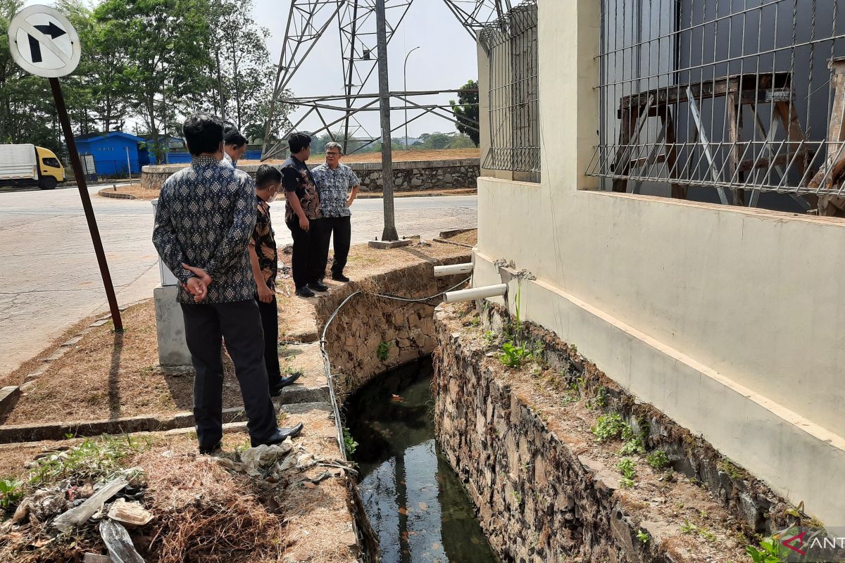 Legislator sidak pabrik pencemar lingkungan di Tangerang