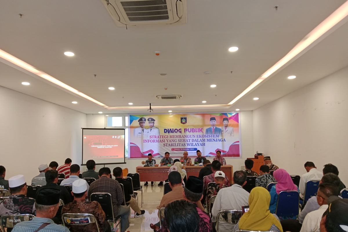 KPU Lombok Tengah membuka layanan pindah memilih untuk Pemilu 2024