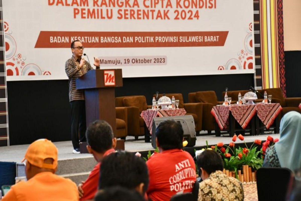Penjabat Gubernur Sulbar ajak masyarakat berkontribusi pada Pemilu 2024