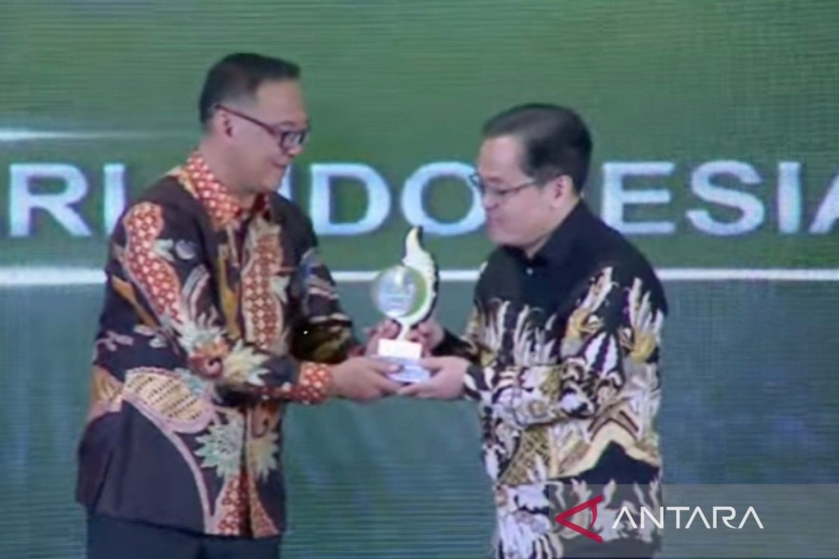 Taman Safari Bogor meraih Anugerah Pajak Daerah 2023