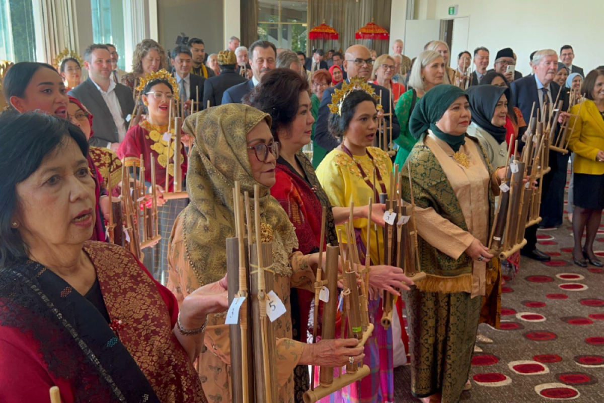 Alunan Angklung ramaikan resepsi diplomatik KJRI di Melbourne