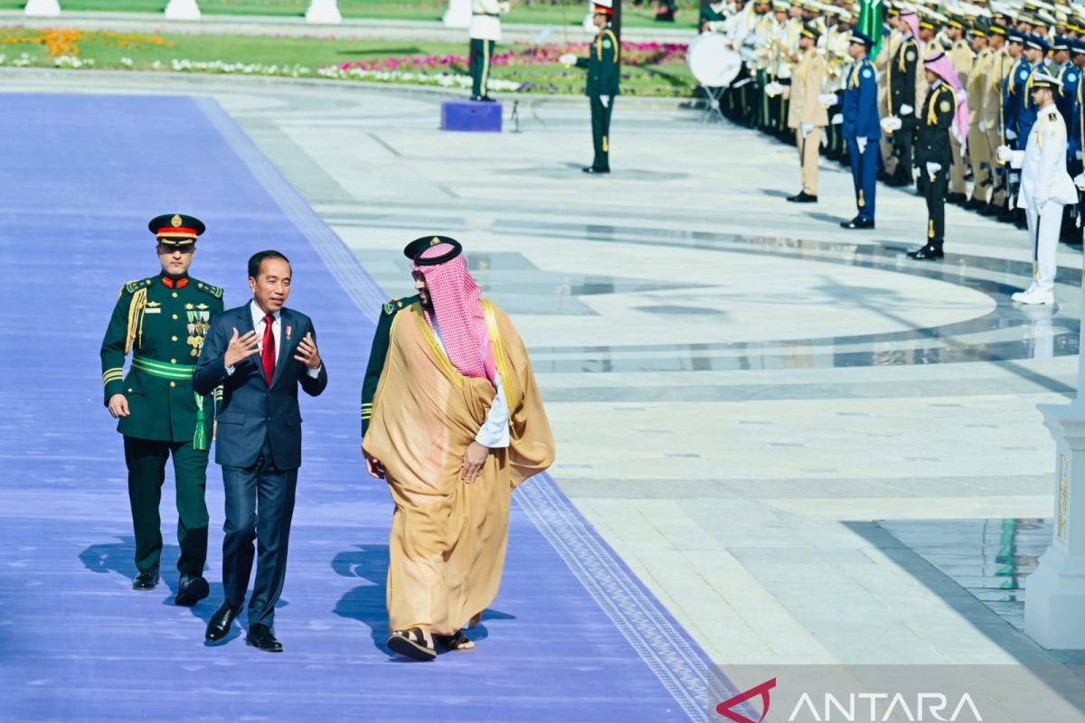 Jokowi bertemu dengan PM Arab Saudi di Istana Al-Yamamah
