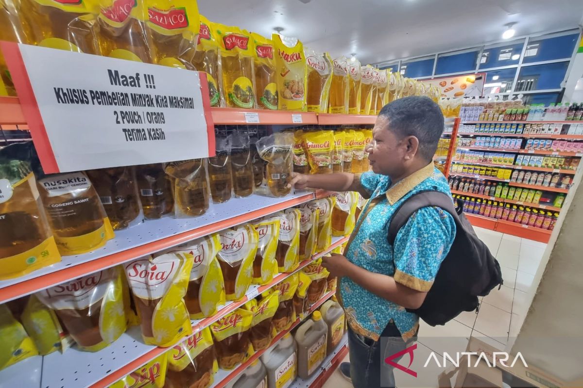 Bulog Manokwari: 35,400 liter Minyakita terjual dalam sebulan