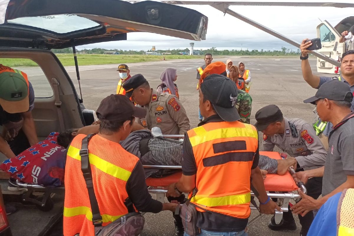 23 korban penyerangan KKB di Kabupaten Puncak dievakuasi ke Timika