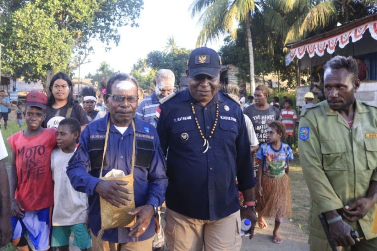 Kominfo Survei Lokasi Pembangunan BTS Di Distrik Mimika Timur Jauh ...