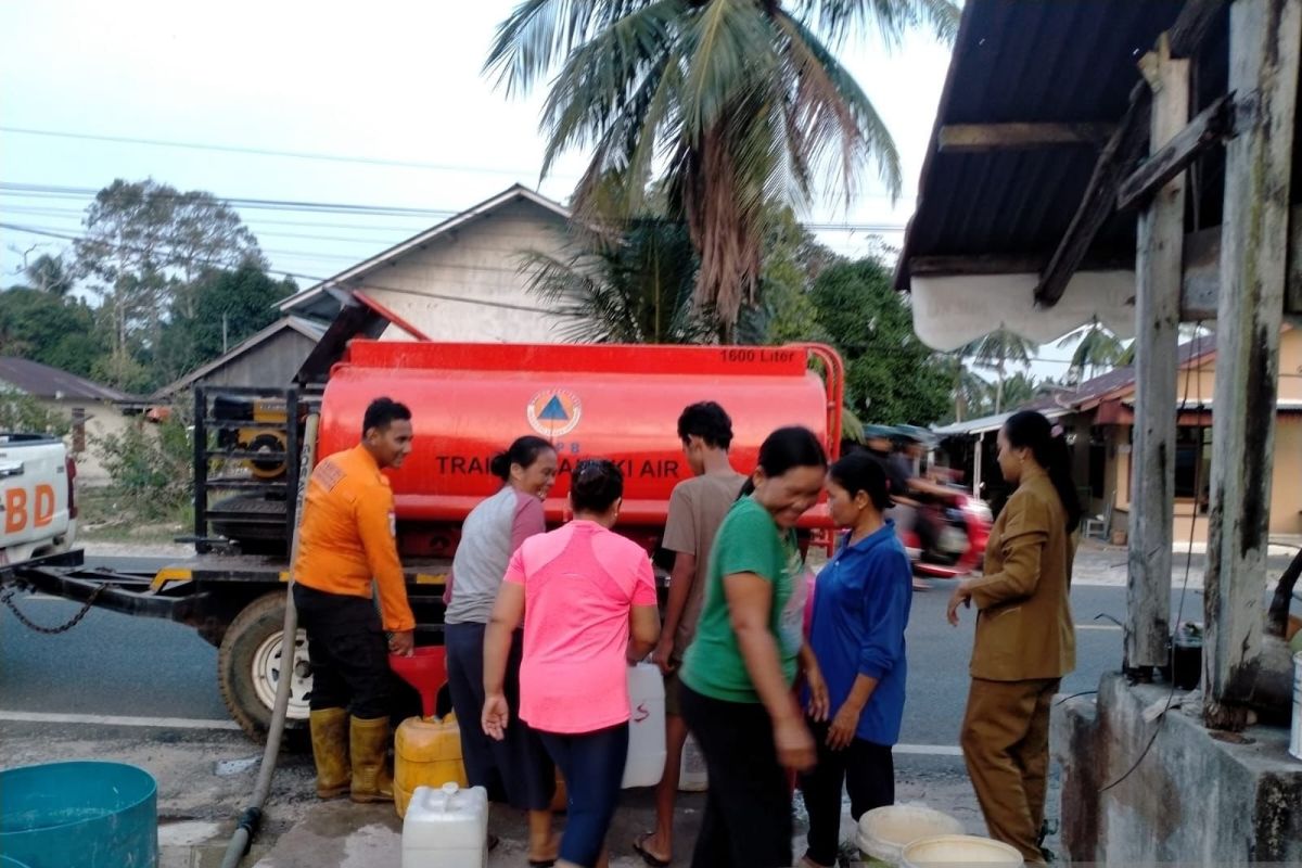 BPBD Belitung telah menyalurkan 187.970 liter air bersih kepada warga
