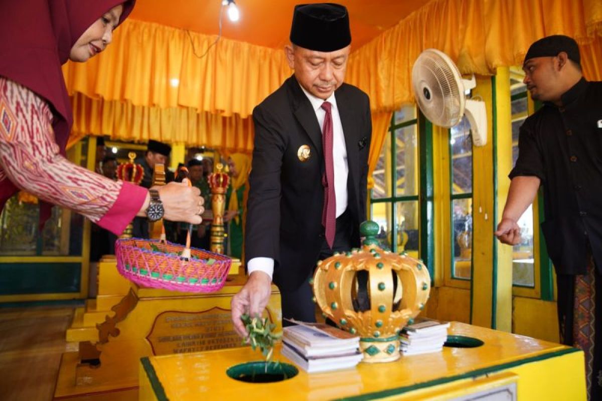 Jelang HUT, jajaran pemkot ziarah ke makam Kesultanan Pontianak