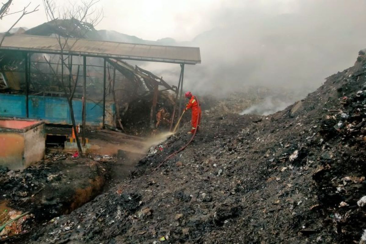 KLHK diharap terbitkan amdal PSEL di TPA Rawakucing