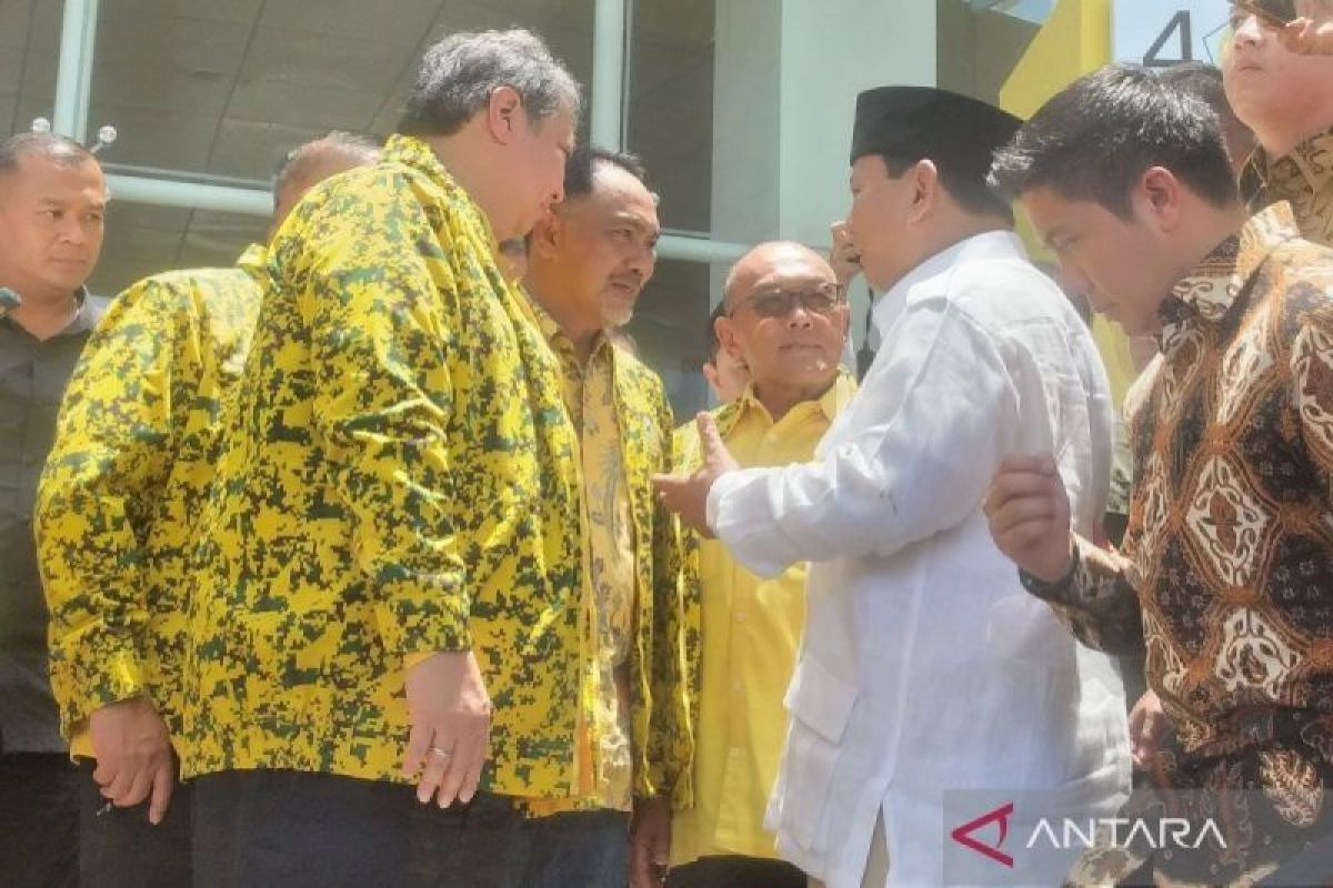 Prabowo Subianto sebut keputusan Golkar sangat luar biasa