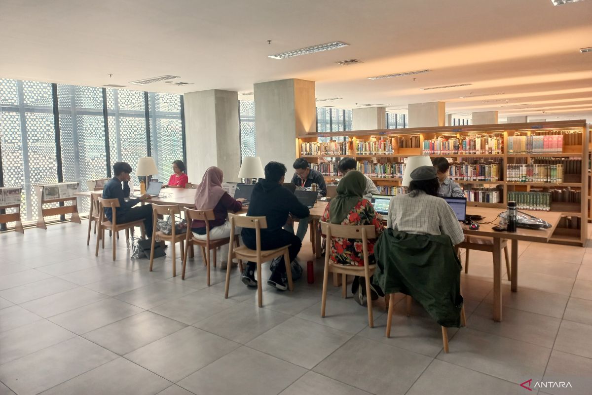 Memanifestasikan perpustakaan sebagai ruang ketiga warga