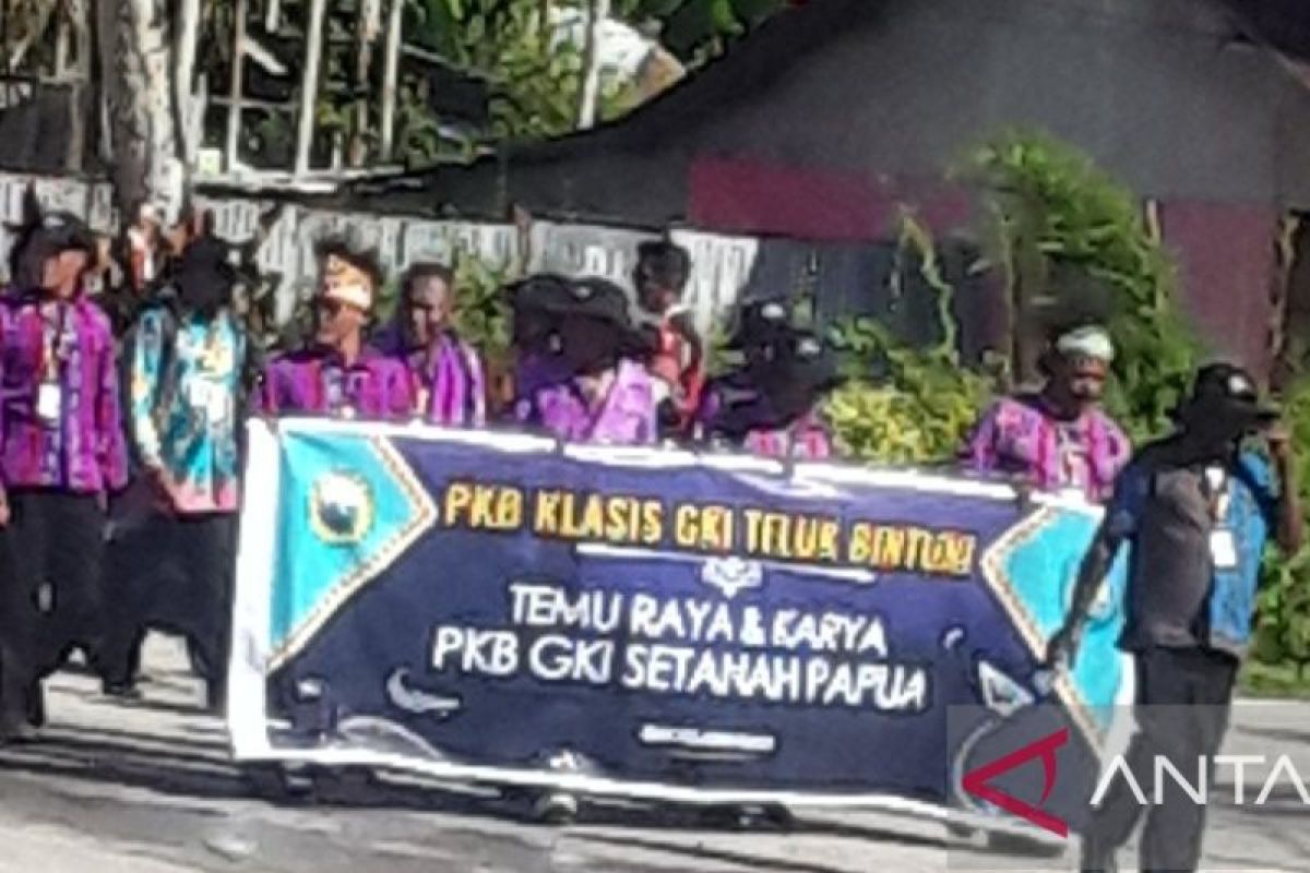 Dinkes Biak layani pemeriksaan RDT malaria peserta temu raya GKI Papua
