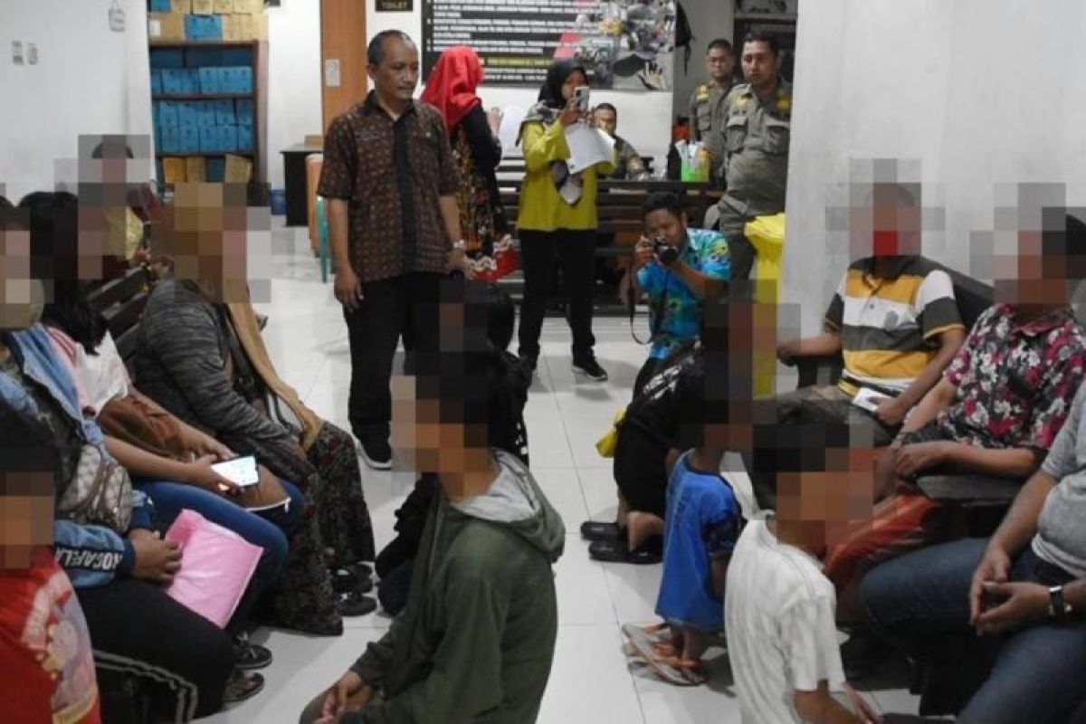 Satpol PP Surabaya gencar ingatkan bahaya pelajar 