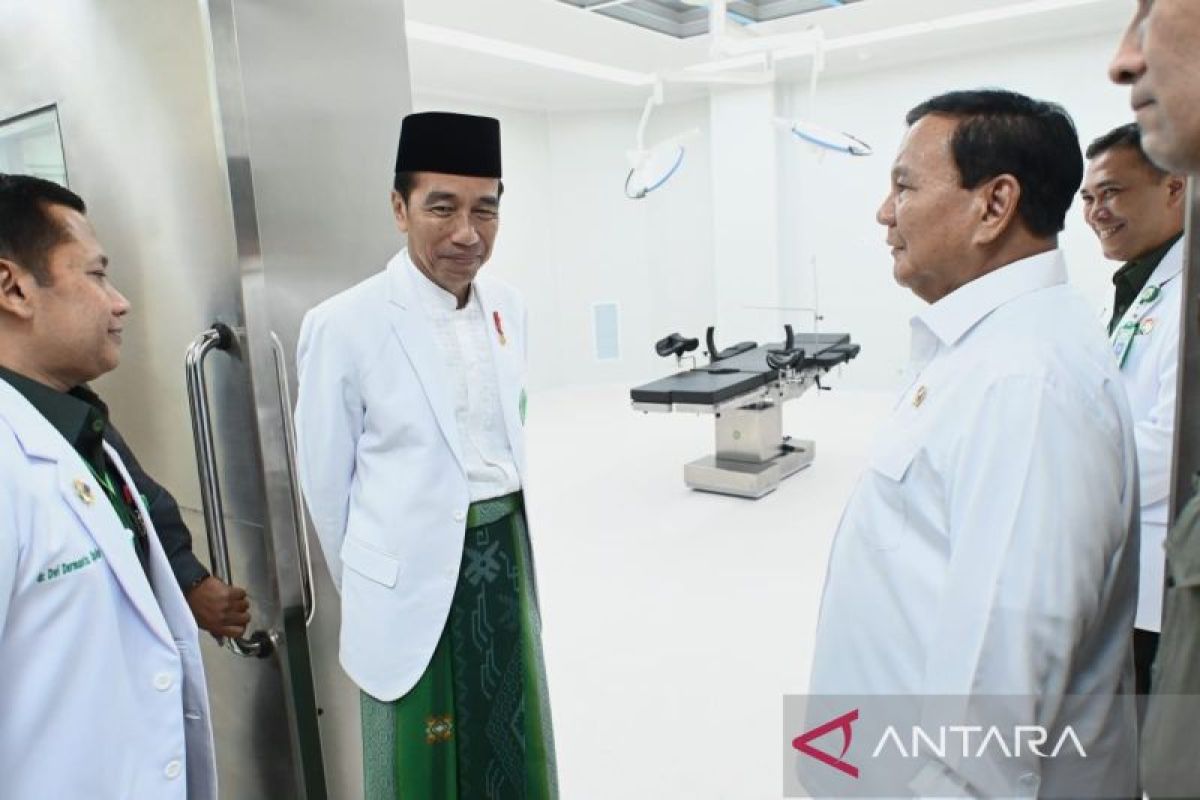 Presiden resmikan dua Rumah Sakit TNI di Surabaya Jawa Timur 