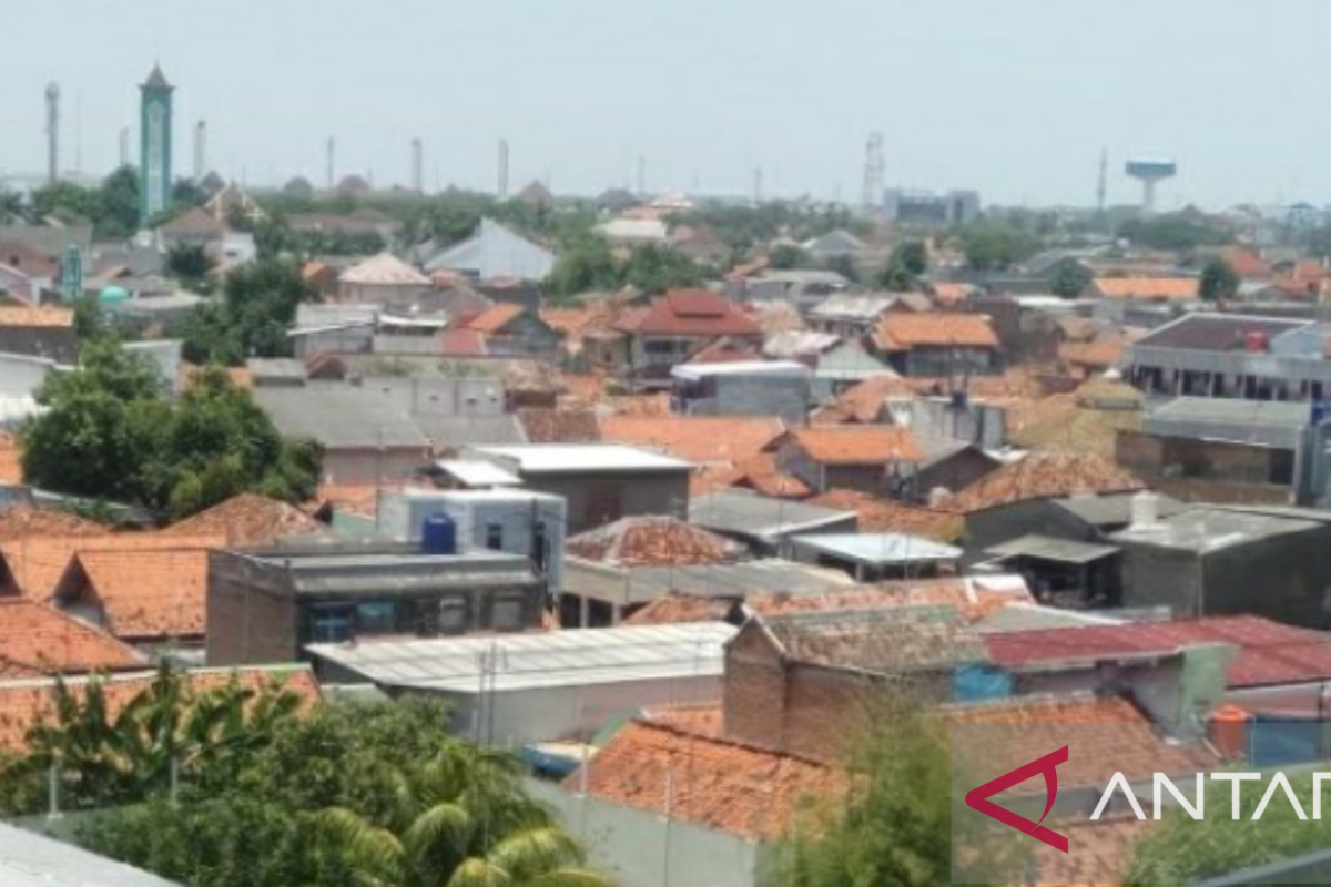 Jumlah penduduk Karawang tahun ini meningkat lebih dari10 ribu jiwa