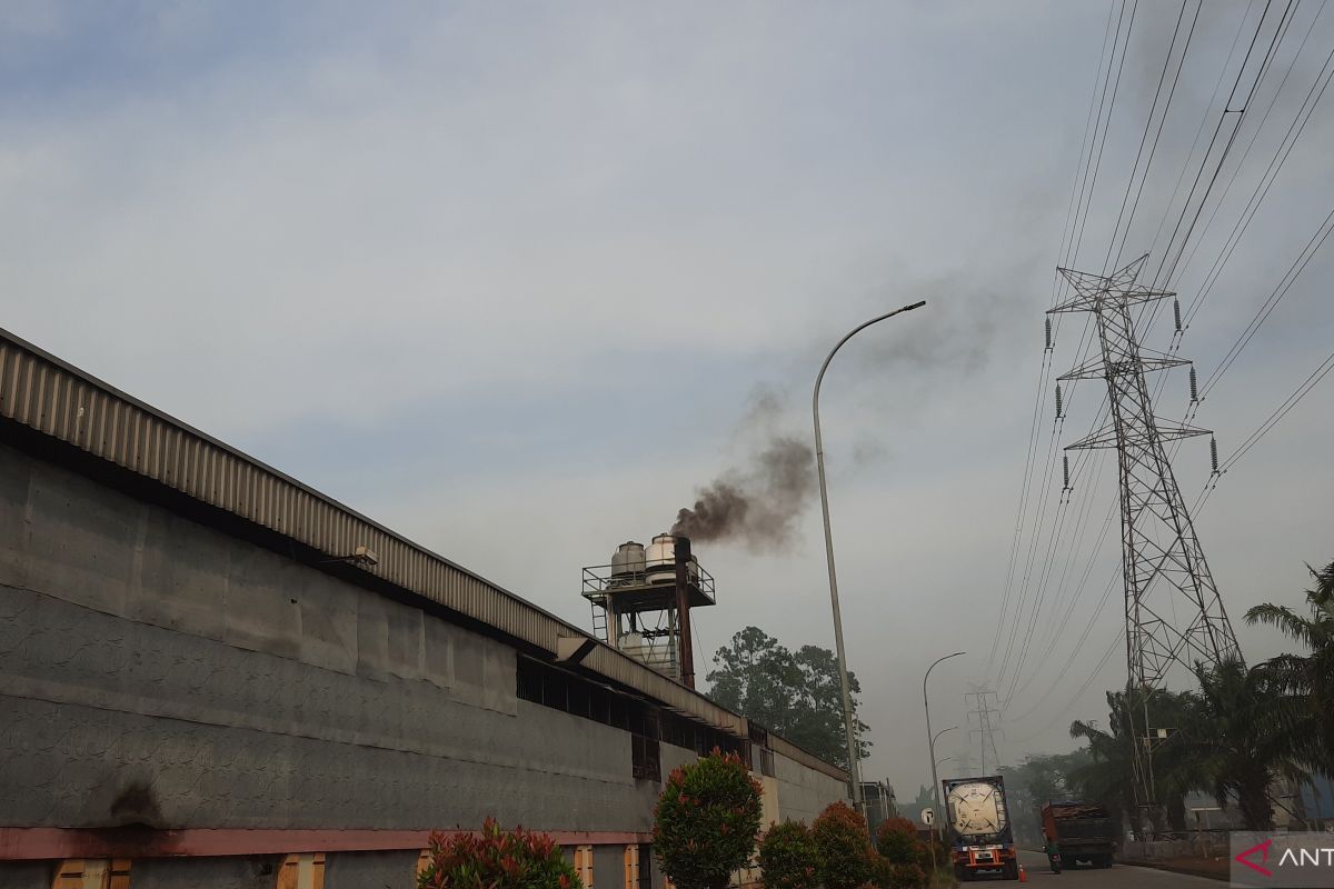 Pabrik peleburan besi di Tangerang diminta perbaiki penataan hood sesuai standar