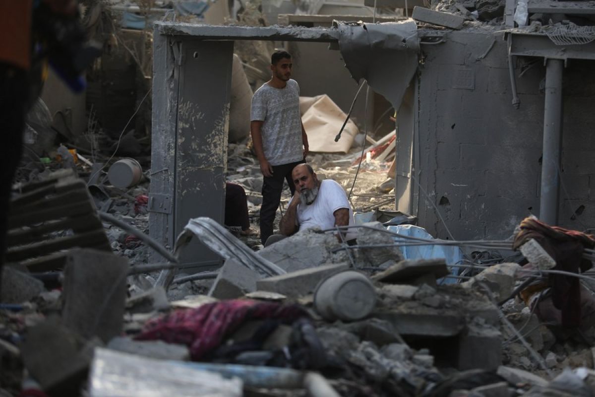 Warga Palestina yang tewas akibat serangan udara Israel tembus 4.600 jiwa