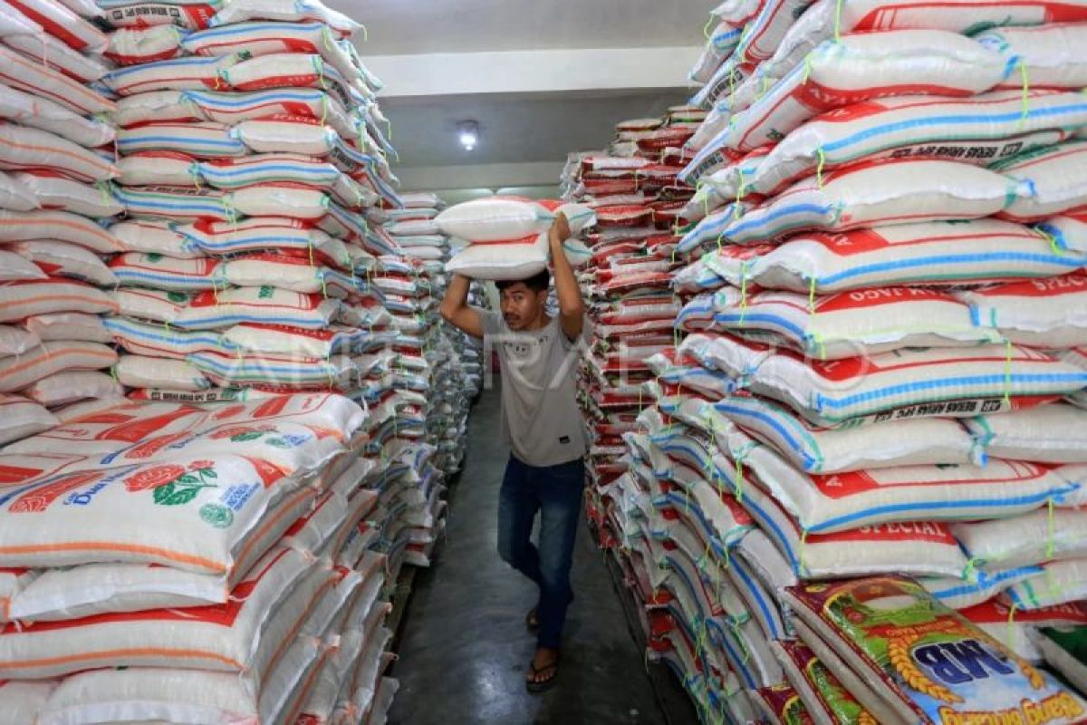 DPRA minta Bulog perjelas soal dugaan beras plastik di Aceh