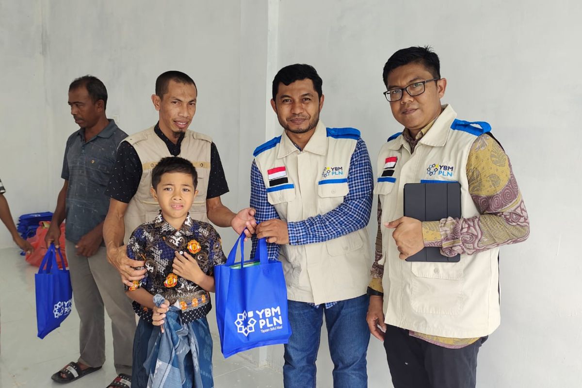 YBM PLN UID Aceh bakti sosial di Aceh Besar