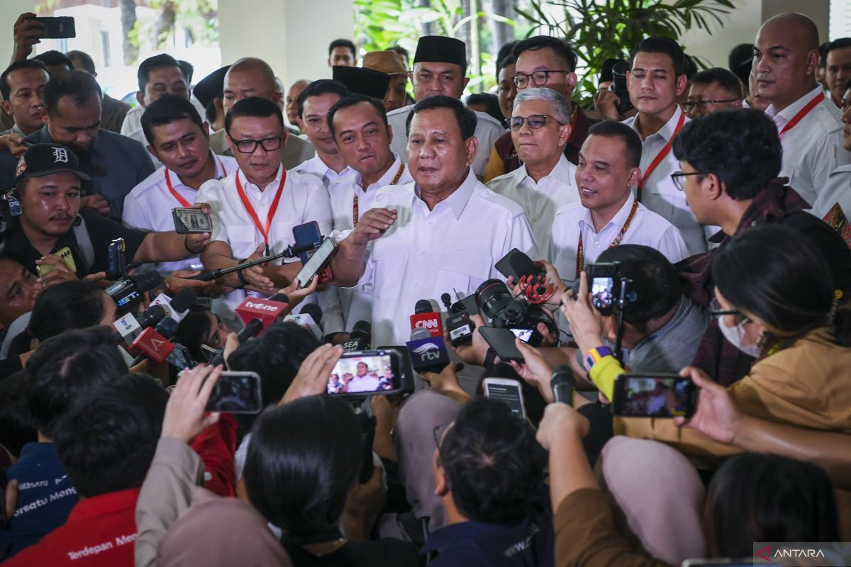 Prabowo sebut partai KIM konsolidasi internal usai penetapan Prabowo-Gibran