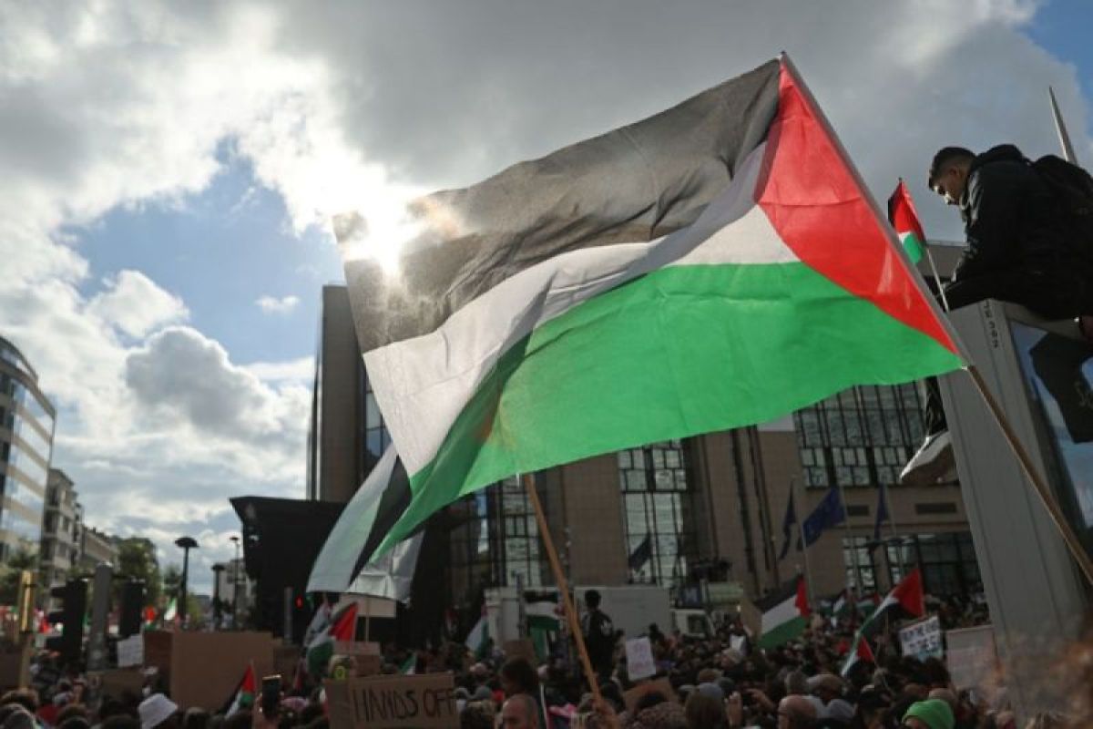Aksi demo besar-besaran di Brussel serukan gencatan senjata segera di Gaza