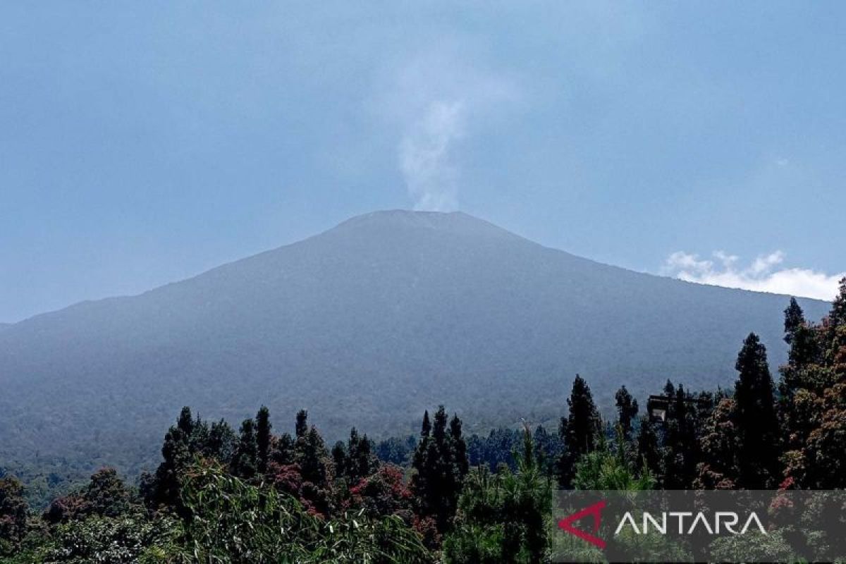 Aktivitas Gunung Slamet tidak pengaruhi wisatawan ke Baturraden
