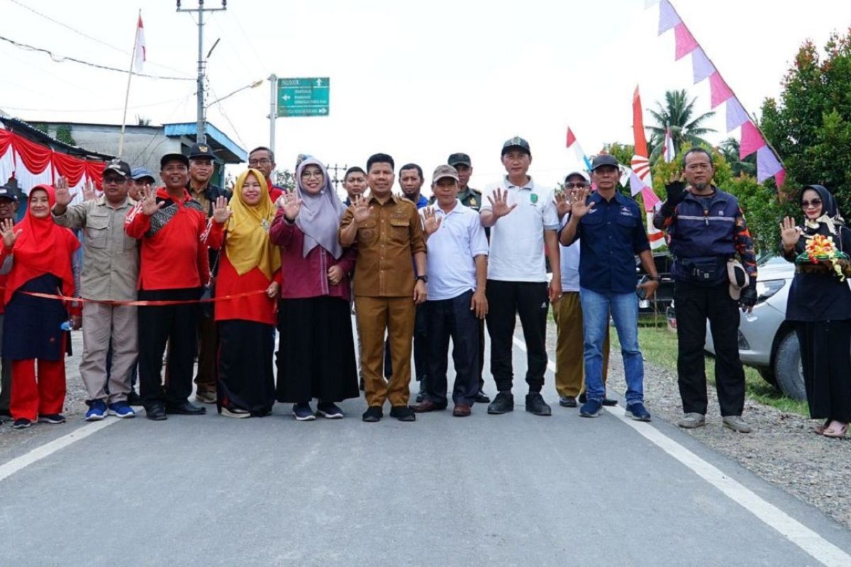 Jalan Sei Betang - Pinang Merah Rp29 miliar tunjang ekonomi warga