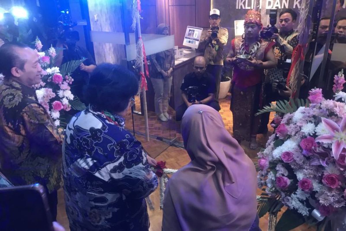 Menteri Siti Nurbaya resmikan Rumah Kolaborasi Konsultasi Iklim dan Karbon