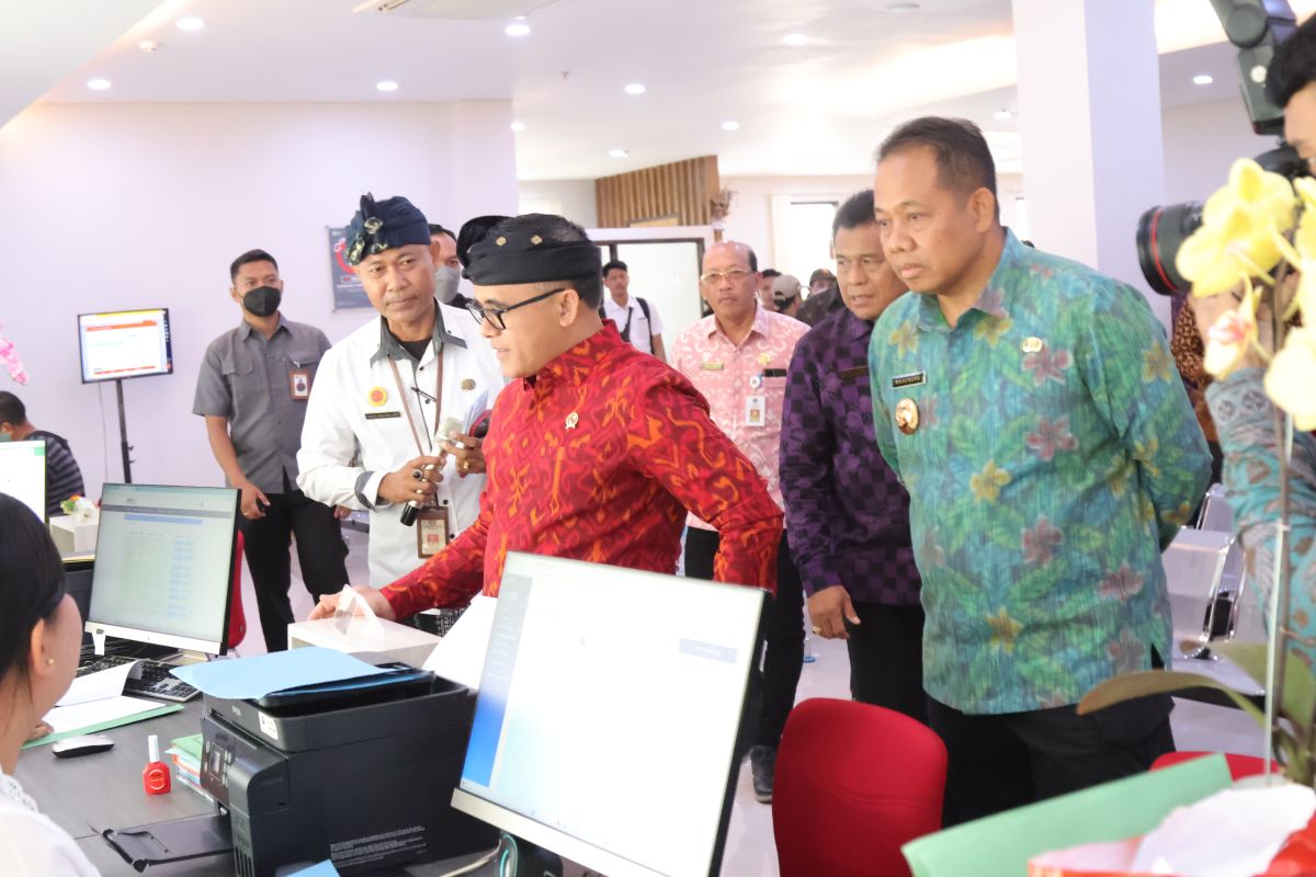 Minister hopes all regions in Bali have public service malls